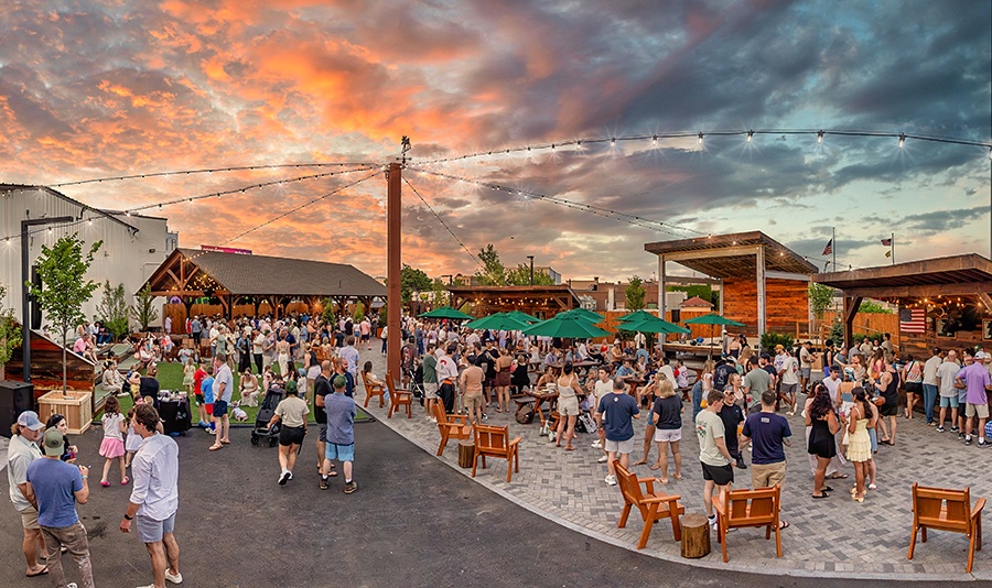 PARKCITY_WIDESHOT_Credit_MikeDiskin-900px-no-crop